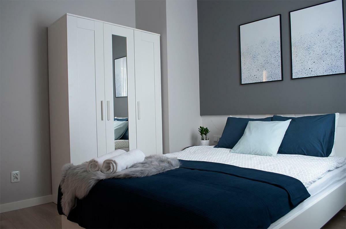 Navyblue Apartment Cracow Free Parking Tv Cracovie Extérieur photo